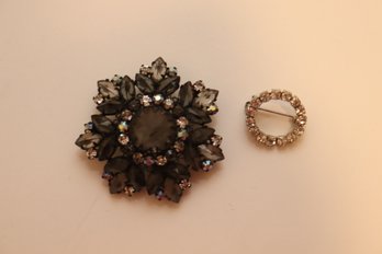 Pair Of Vintage Brooches Crystal Brooch  Made In Austria (J-10)