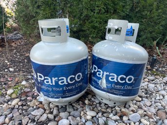 2 FULL BBQ Propane Tanks