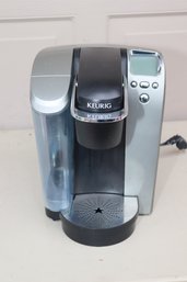 Keurig Single Cup Coffee Maker Model B70. (H-61)