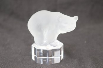 Goebel Crystal Glass Frosted Polar Bear Figurine On Stand Crystale Collection 1985 (R-4)