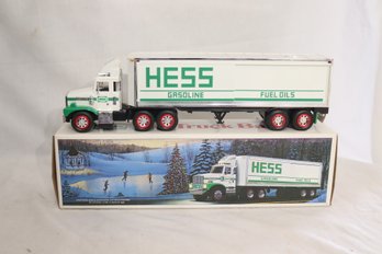 Hess Truck In Box (V-70)