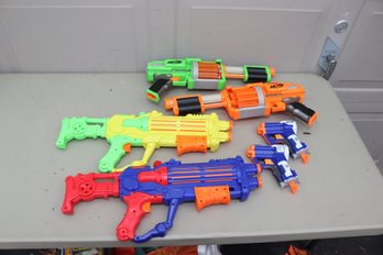 Nerf And Water Guns (H-70)