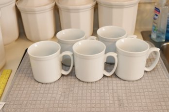 5 William Sonoma Pantry Essentials White Coffee Mugs (R-19)