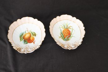 Pair Of Serving Bowls (R-32)