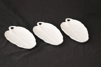 Set Of 3 Bordallo Pinheiro Leaf Plates Made In Portugal (R-35)