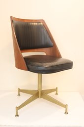 Vintage Mid Century Modern Brody Seating Co. Wood & Black Vinyl Swivel Chair