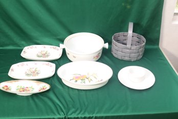 Assorted Serving Platters/ Bowls Basket (H-37)