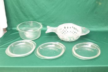 Pyrex Bowls