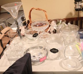 Assorted Glass Vessels (T-60)