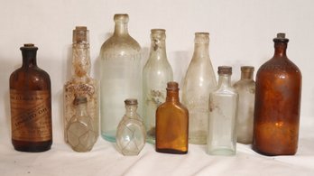 Antique And Vintage Glass Bottle Lot: Clorox, Buffalo Ammonia, (F-76)