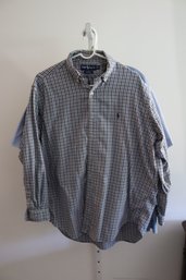 Men's Shirt Lot (c-17)