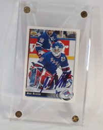 Autographed  1992 Signed Mike Richter NHL NY Rangers Upper Deck Card  (R-95)