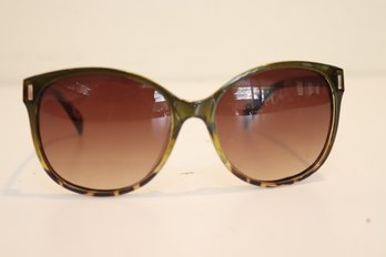 TAHARI TH657 Women's Cat Eye Sunglasses IOTH0306-R OLTS