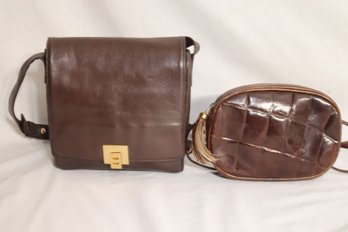2 Vintage Purse Handbag. (I-76)