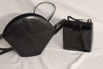 2 Vintage Purse Handbag. (I-77)