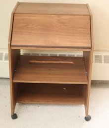 Rolling Wooden Desk (F-1)