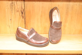 Footprints Loafers Size 37