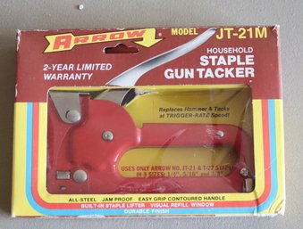 Arrow Fastener JT21M Household Staple Gun Tacker With Red Enamel Finish (t-38)