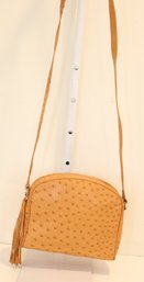 Vintage TITTI DELL' ACQUA By MAXIMA Genuine Ostrich Crossbody Handbag. (AH-33)
