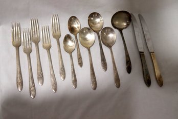 Assorted Cutlery (J-91)