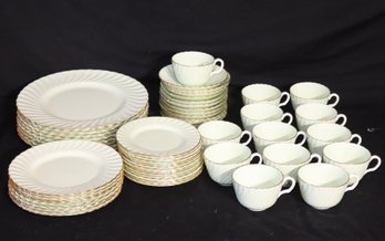 54 Pc. Vintage Minton Shell Green And Gold China Set Made In England (B-63)