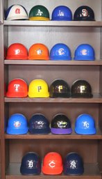 19 MLB Baseball Teams Plastic Helmets (B-99)