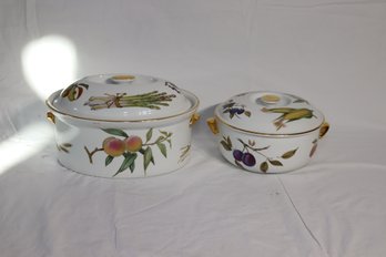 Pair Of Royal Worcester Evesham Flameproof Porcelain Covered Casserole Bowls (G-67)