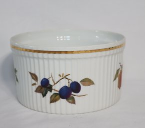 Royal Worcester Evesham Flameproof Porcelain  Souffle Bowl (G-68)