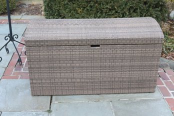 Backyard Woven Outdoor Storage Box. (G-14)