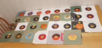 Vintage 45 Vinyl Record Lot: (L-69)