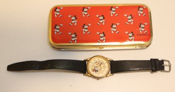Walt Disney Mickey Mouse Watch (J-33)