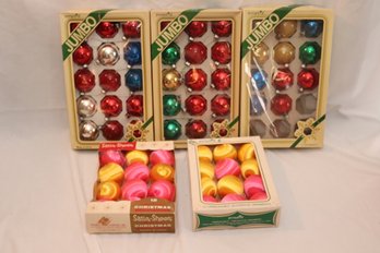 Christmas Ornaments Lot (F-35)