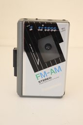 Vintage Panasonic Portable AM/FM Cassette Player RX-SA60 (D-31)
