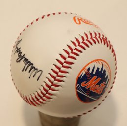 NY Mets Signed Ball Willie Randolph, And Others...... (H-7)