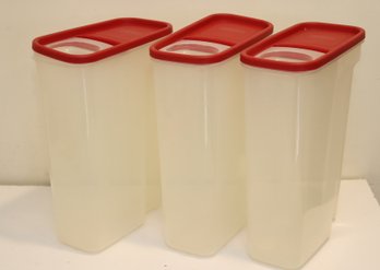 3 Rubbermaid Cereal Storage Containers