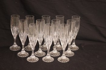 12Mikasa Park Avenue Champagne Flutes (O-5)