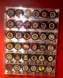 NHL Team Hockey Puck Display Acrylic Lucite Mirrored Case (T-9)