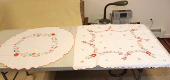Vintage Hand Embroidered Table Linens (O-35)