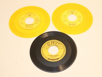 3 Vintage Sun Records 45's: Carl Perkins, Jerry Lee Lewis. (DF-16)
