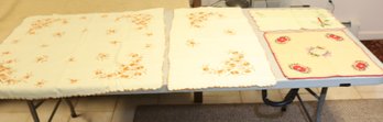 Vintage Hand Embroidered Table Linens (O-38)