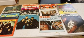 Vintage Vinyl Records: Kinks, The Animals, The Searchers, The Turtles, (S-17)