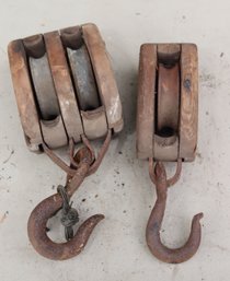 Pair Of Antique Snatch Block Wooden Pulley With Hook (G-26)