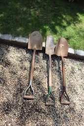 Spade And Trench Shovel Lot (LC-6)