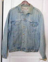 Guess Denim Jacket Sz. XL. (C-12)