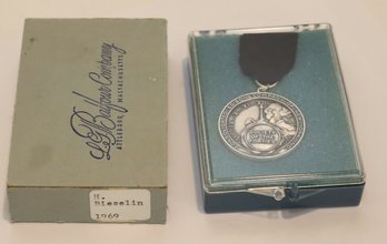 VINTAGE STERLING MEDAL CONSOLIDATED EDISON COMPANY NY BADGE SOCIETY OF FORTIES