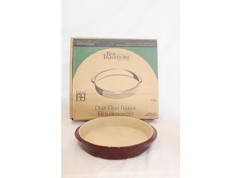 The Pampered Chef Deep Dish Baker Family Heritage Stoneware New Traditions Collection (R-28)