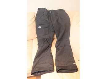 Womens North Face Insulated Ski Pants Sz. XL (R-9)