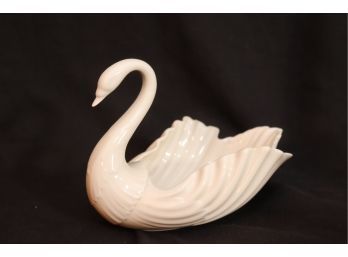 Lenox Swan