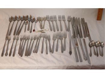 Assorted Vintage Flatware (DR-1)