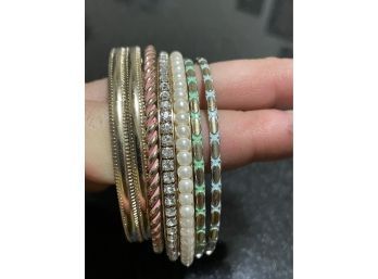 Costume Jewelry Bangle Bracelet Lot   (CJ-4)